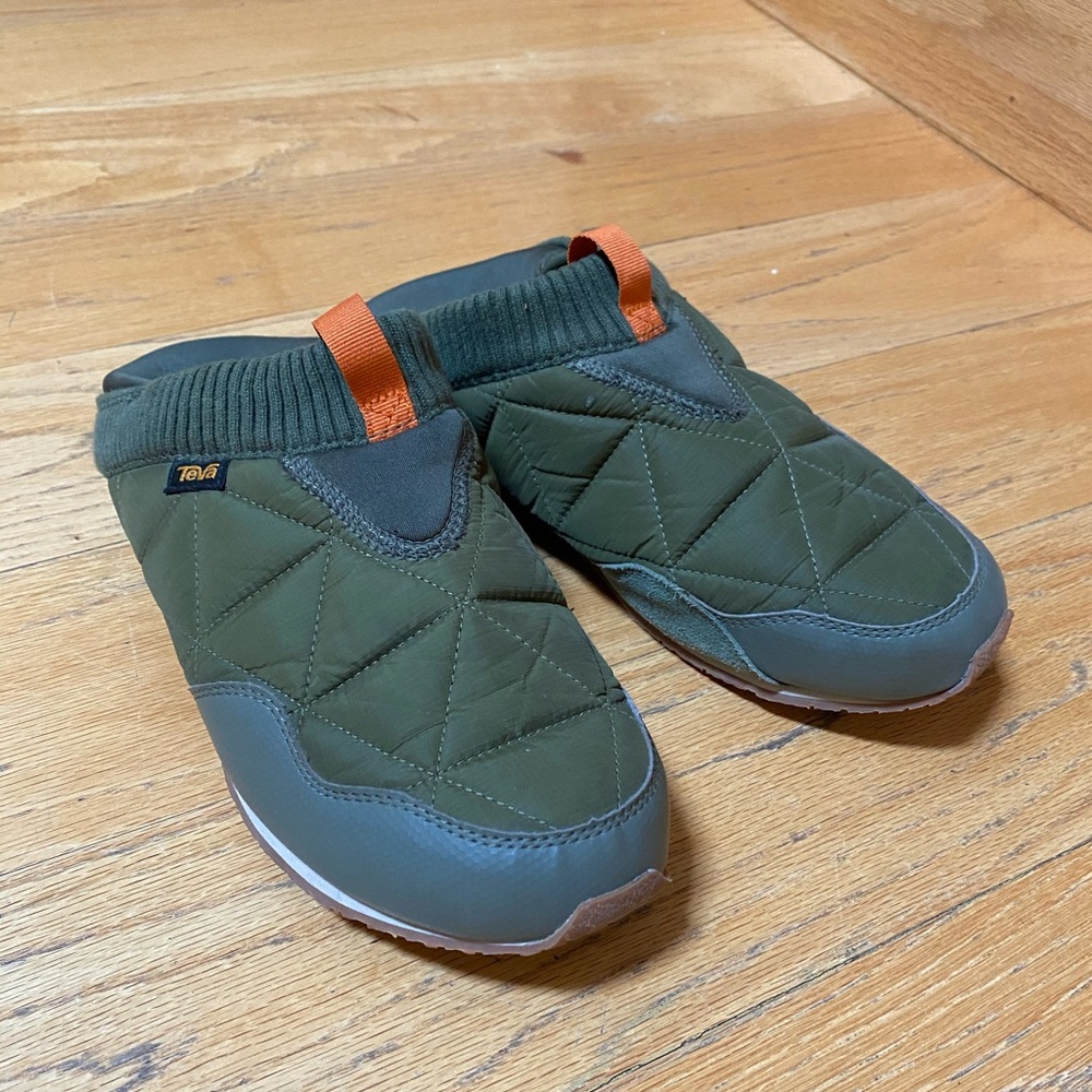 teva ember moc slipper